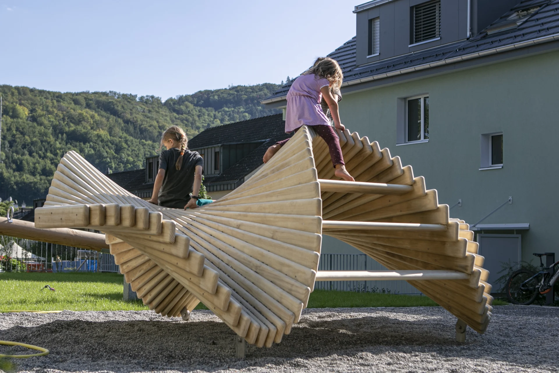 layslide-3